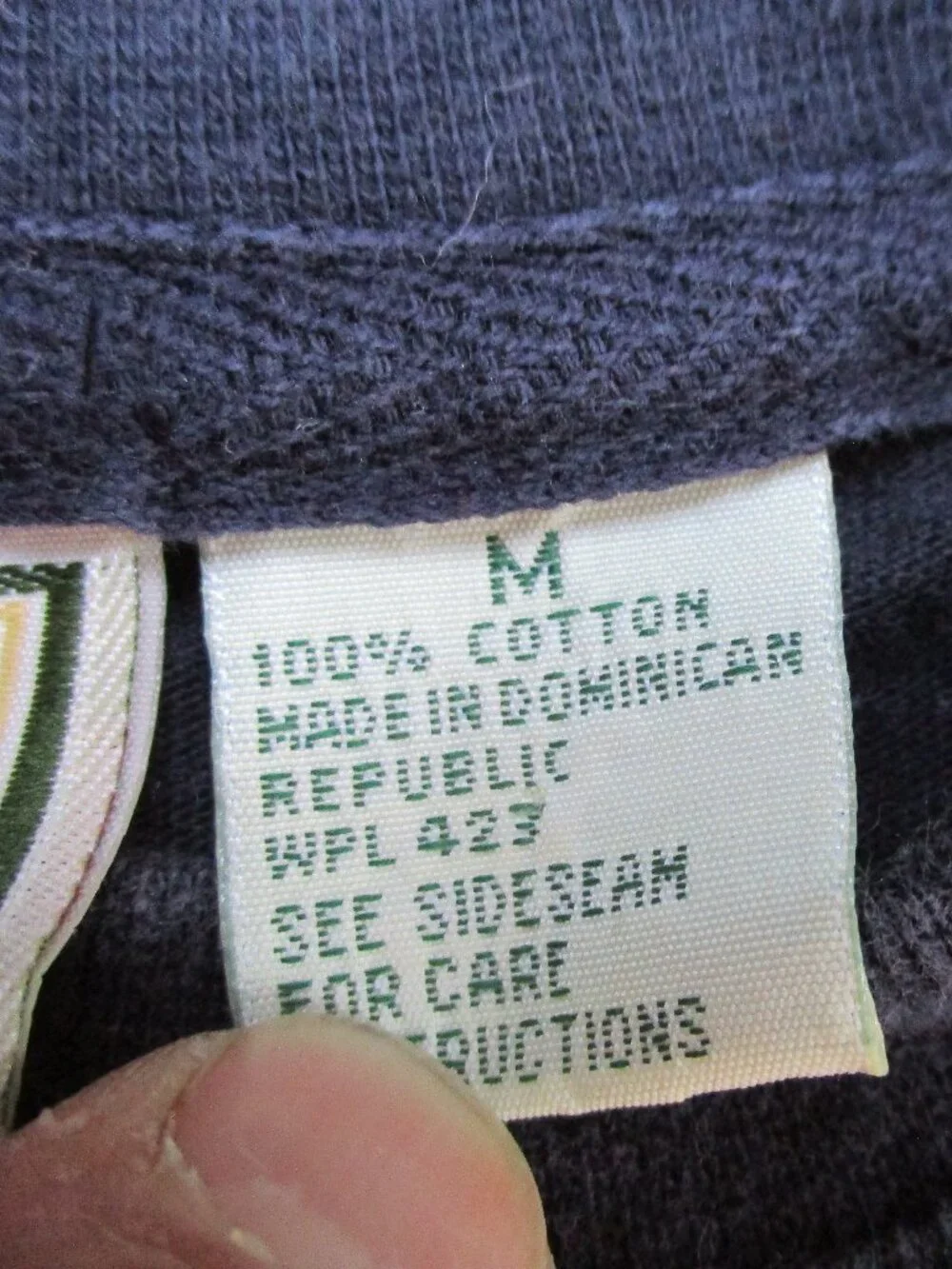 VTG 1995 Levi Strauss & Co. Jeanswear Embroidered Logo Blue Medium S/S T-Shirt